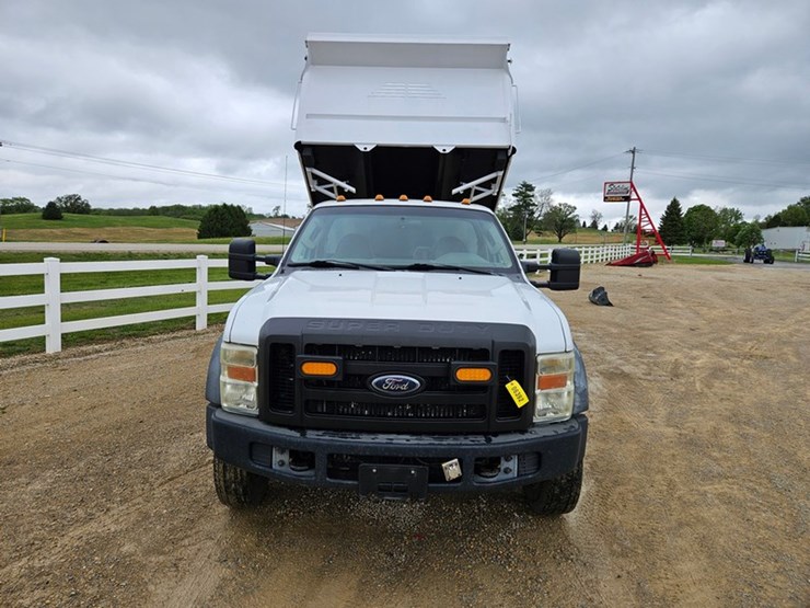 2008-ford-f550-image-16