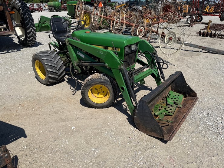 1984-john-deere-650-image-18
