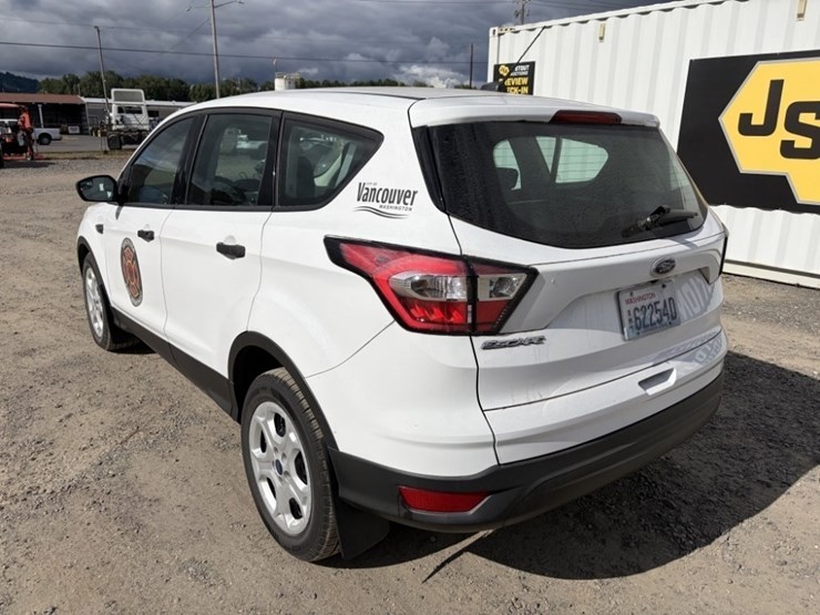 2017-ford-escape-image-6