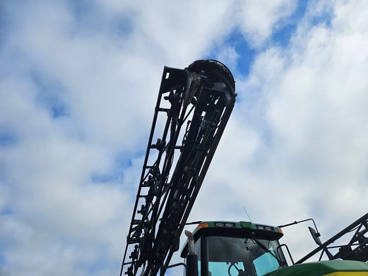 john-deere-4700-image-13