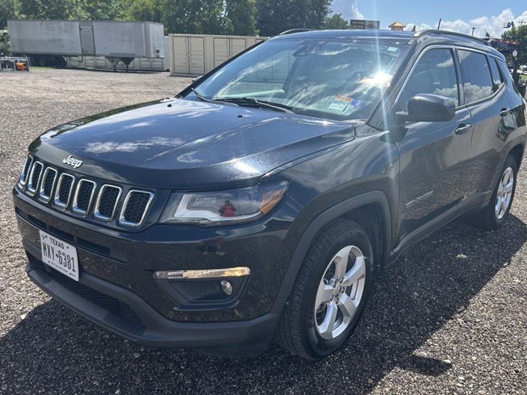 2018-jeep-compass-image-1