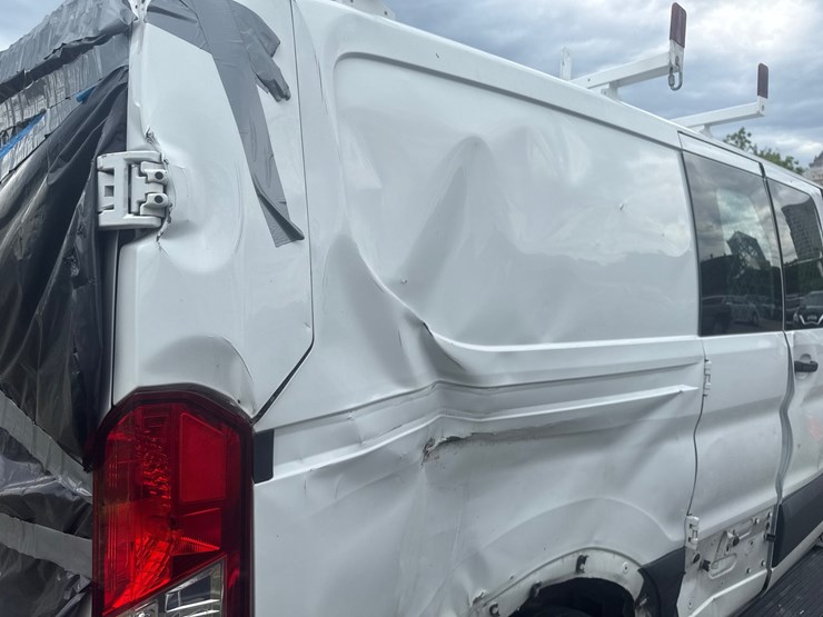 2018-ford-transit-image-21