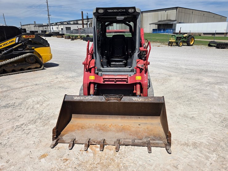 2018-takeuchi-tl10v2-image-2