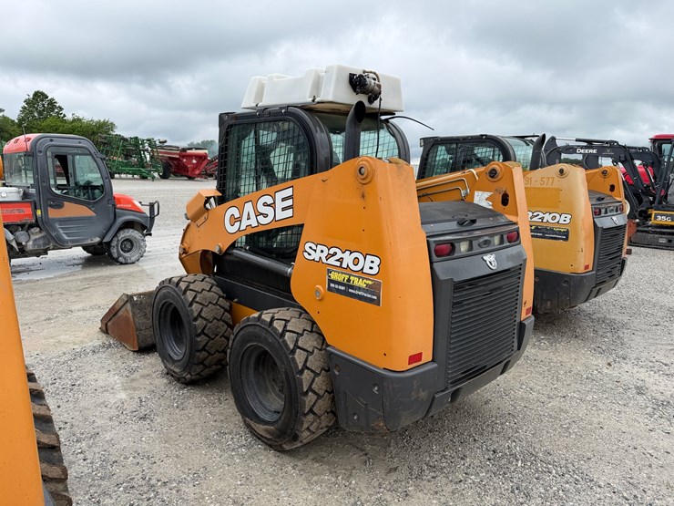 2020-case-sr210b-image-13