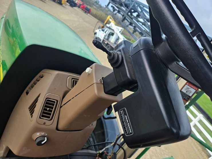 john-deere-4700-image-84
