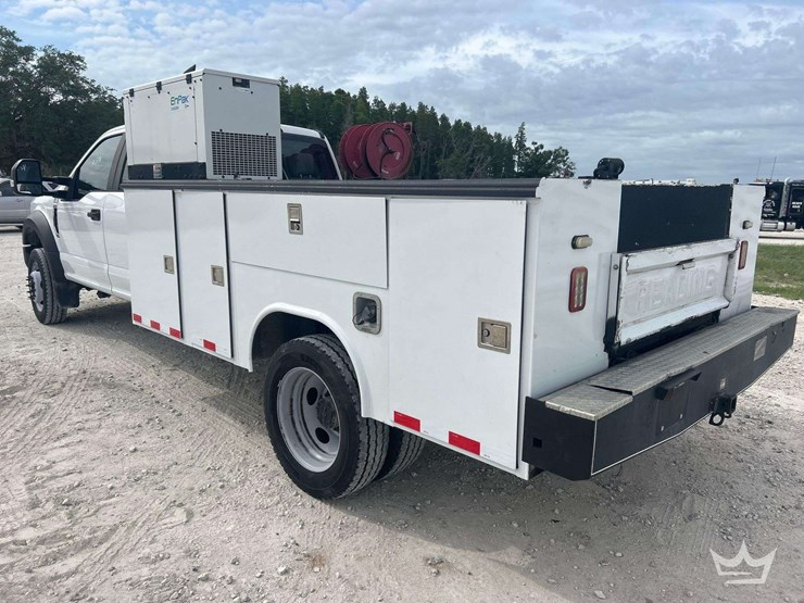 2019-ford-f450-image-4