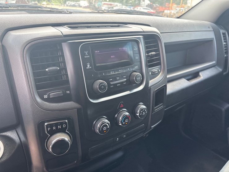 2020-dodge-ram-1500-image-9