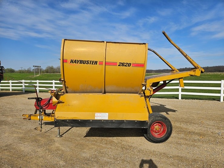 haybuster-2620-image-2