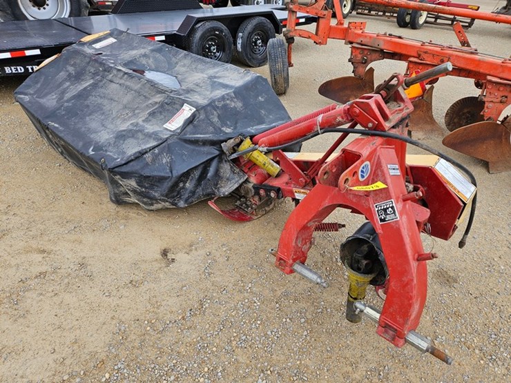 new-holland-616-image-1