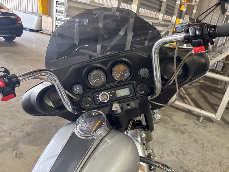 #98-•-2003-harley-davidson-electric-glide-image-7