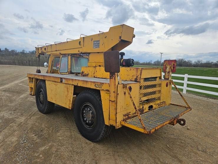 #5087-•-crane-truck-image-3