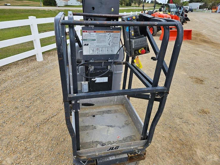 2018-jlg-20mvl-image-11