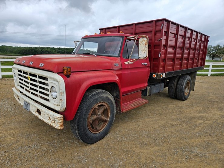 ford-600-image-1