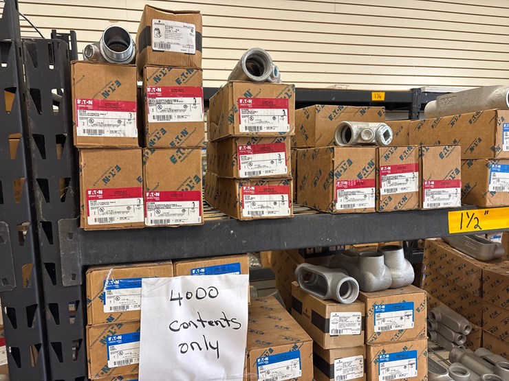 #4000-•-contents-of-three-shelving-units-image-8