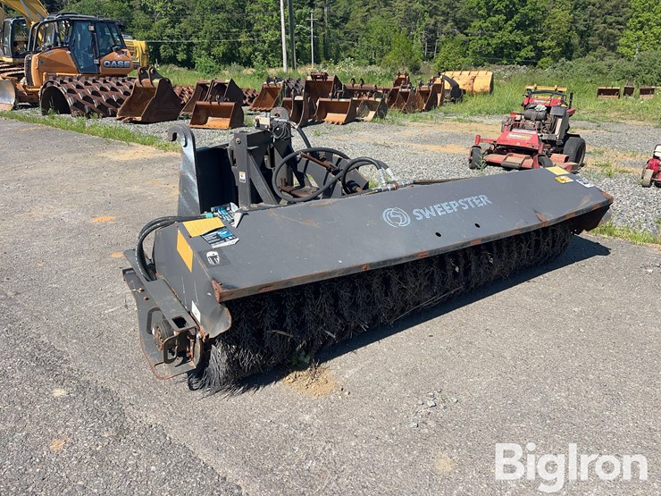 sweepster-22109mh-9’-broom-attachment-image-3