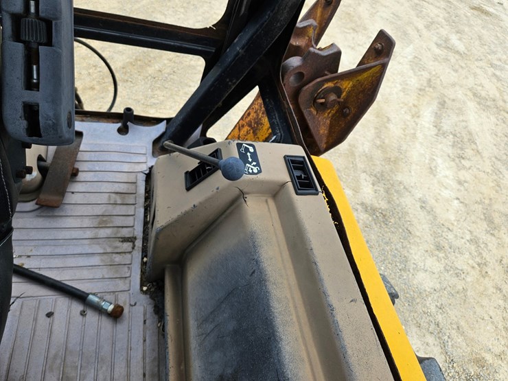 deere-410d-image-20
