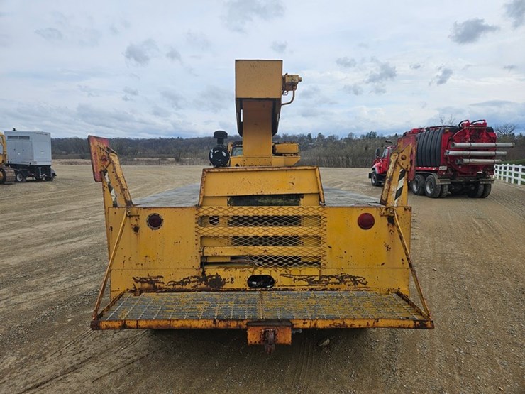 #5087-•-crane-truck-image-4