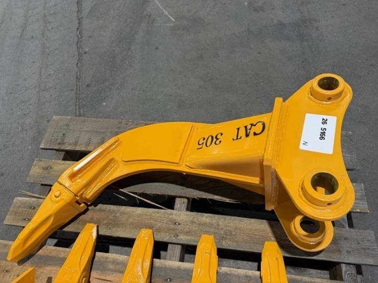 2026-caterpillar-305-image-1
