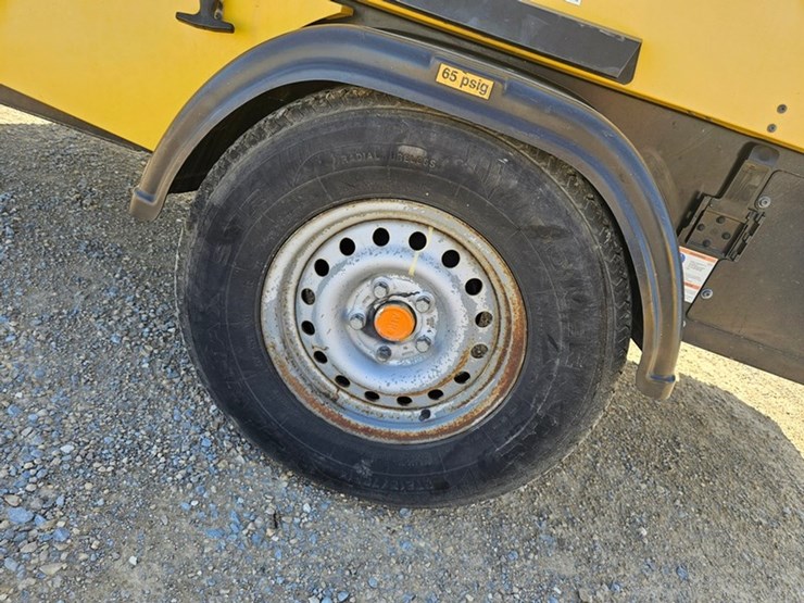 2015-kaeser-m100-image-26
