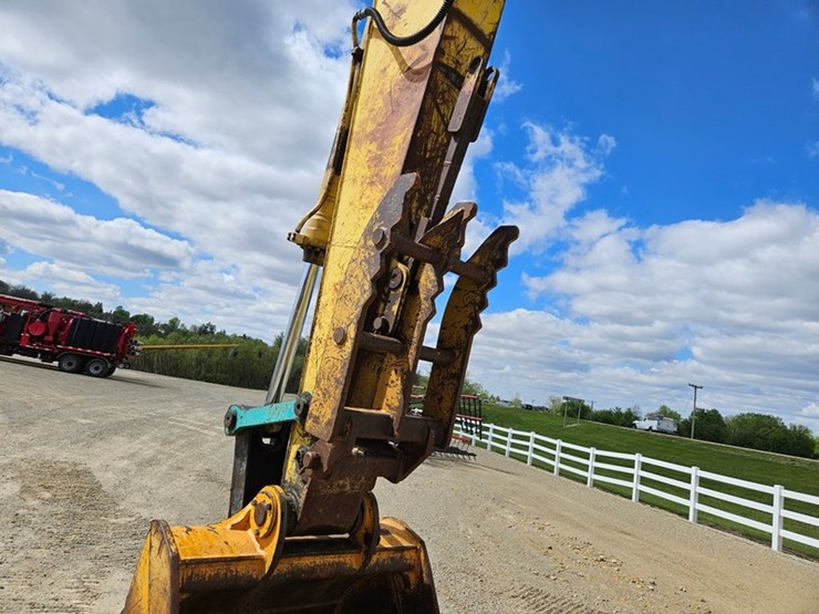 kobelco-sk220-lc-image-15