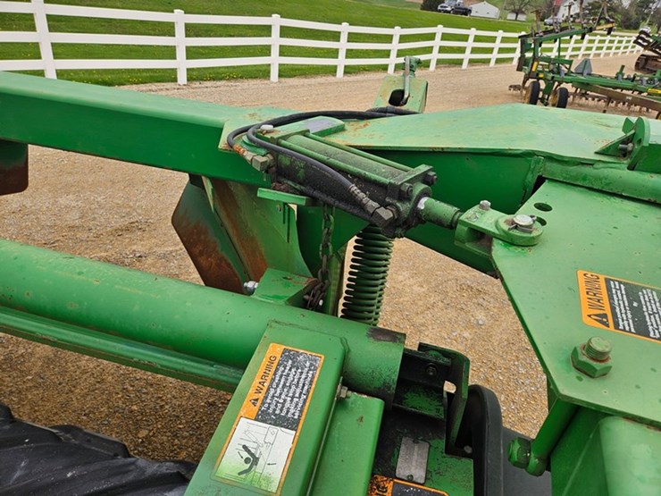 john-deere-820-image-59