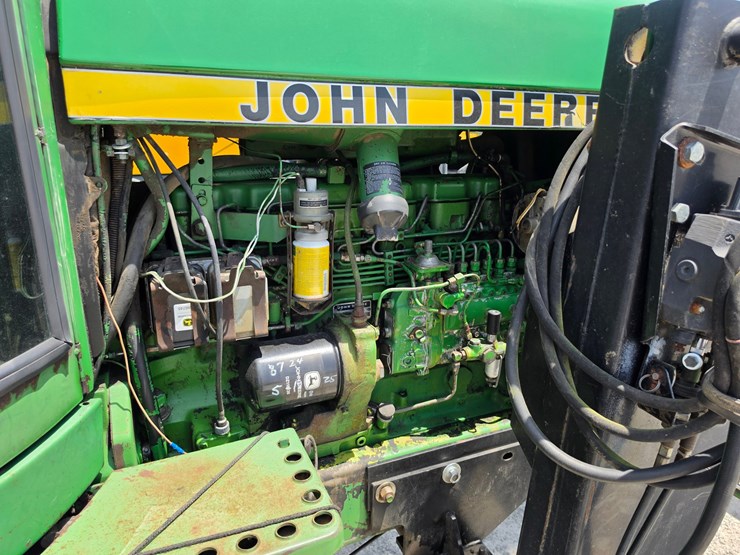 1981-john-deere-4440-image-8