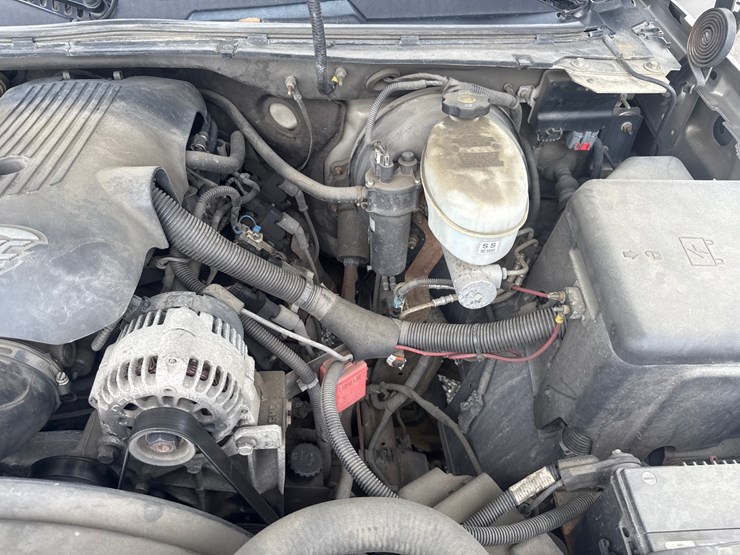 2003-chevrolet-1500-image-45