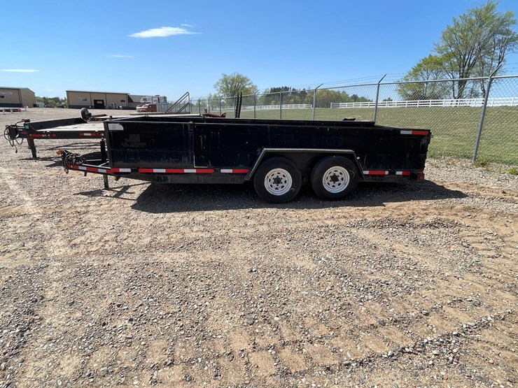 #1213-•-2000-foster-equipment-trailer-(has-wi-title)-image-1