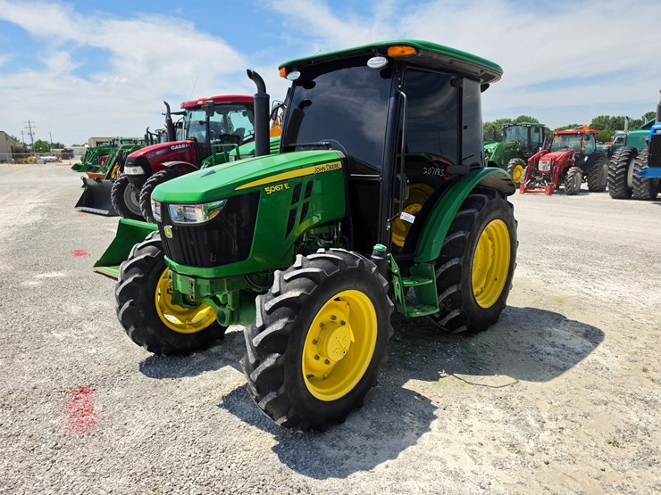 2023-john-deere-5067e-image-20