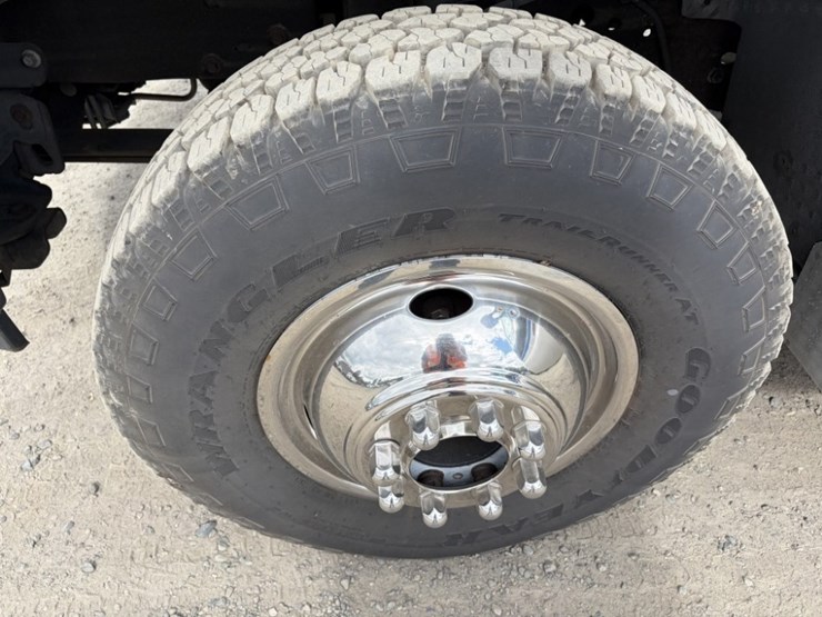 2003-ford-f350-image-16