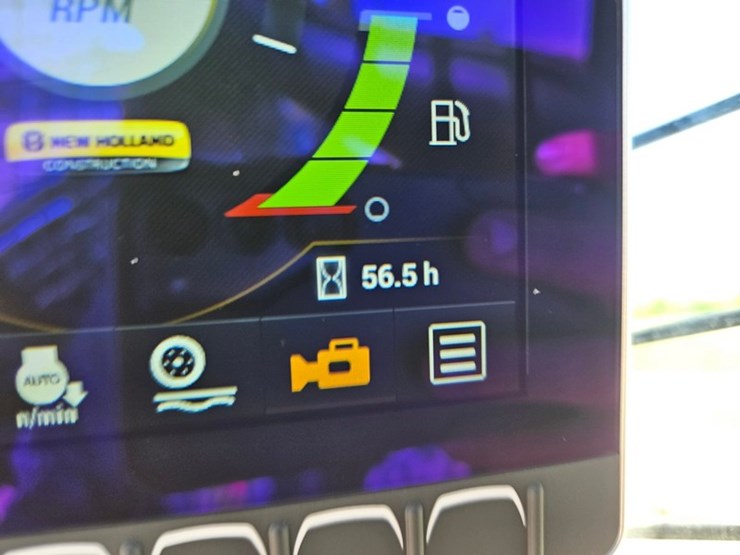new-holland-l328-image-29