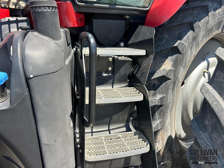 2011-case-ih-magnum-340-image-17
