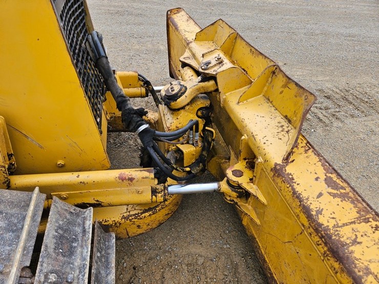 deere-550g-lgp-image-14