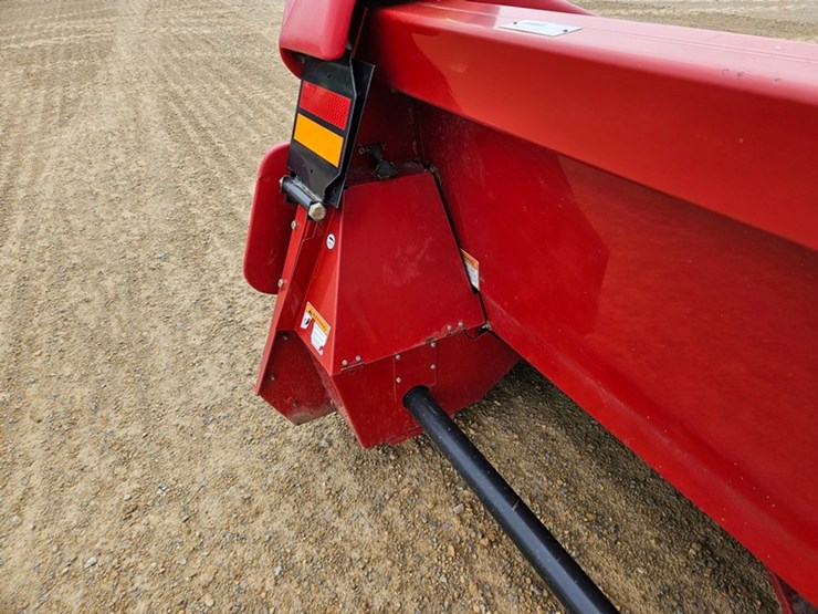 case-ih-3208-image-25