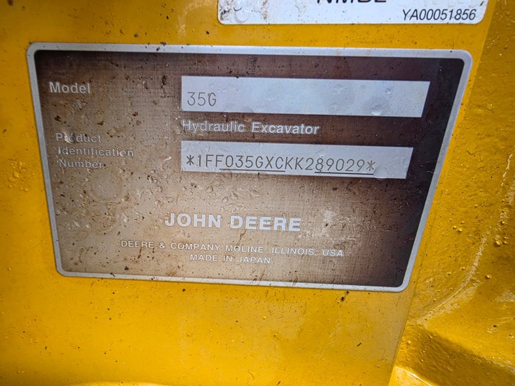 2020-deere-35g-image-18