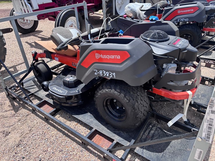 husqvarna-z248f-image-3
