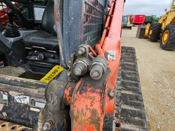 kubota-svl95-2s-image-27