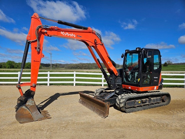 kubota-kx080-4-image-1