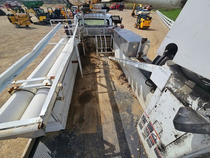 #5076-•-2007-freightliner-m2-tandem-axle-crane-truck-image-58
