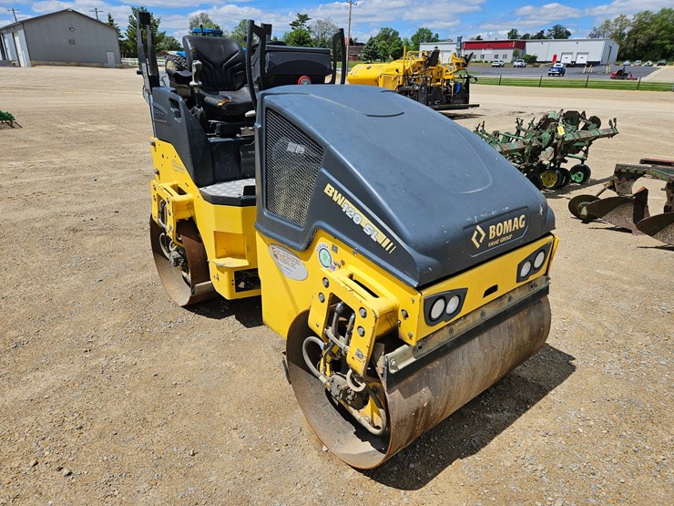bomag-bw120-image-7