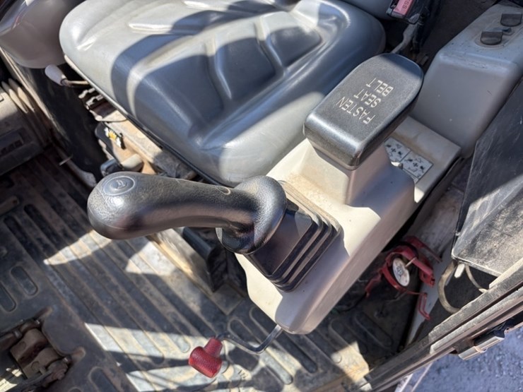 2008-bobcat-435-image-33