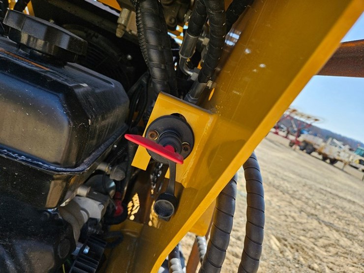 #5207-•-2025-agt-mx-mrt-14-mini-skid-steer-image-22