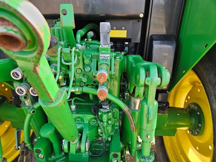 john-deere-6430-image-17