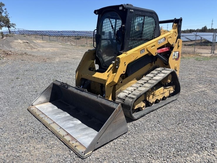 2019-caterpillar-259d3-image-1