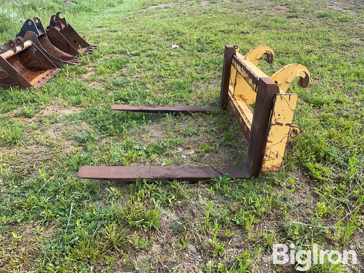 48”-x-6”-fork-carriage-image-8