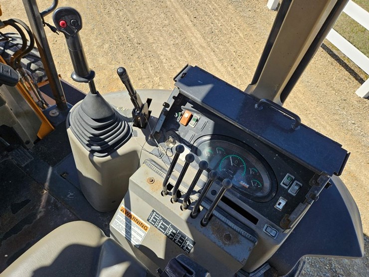 #5075-•-case-mxt-tractor-image-24