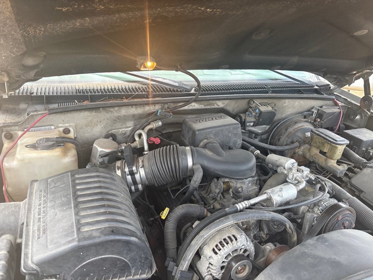 1999-chevrolet-tahoe-image-14