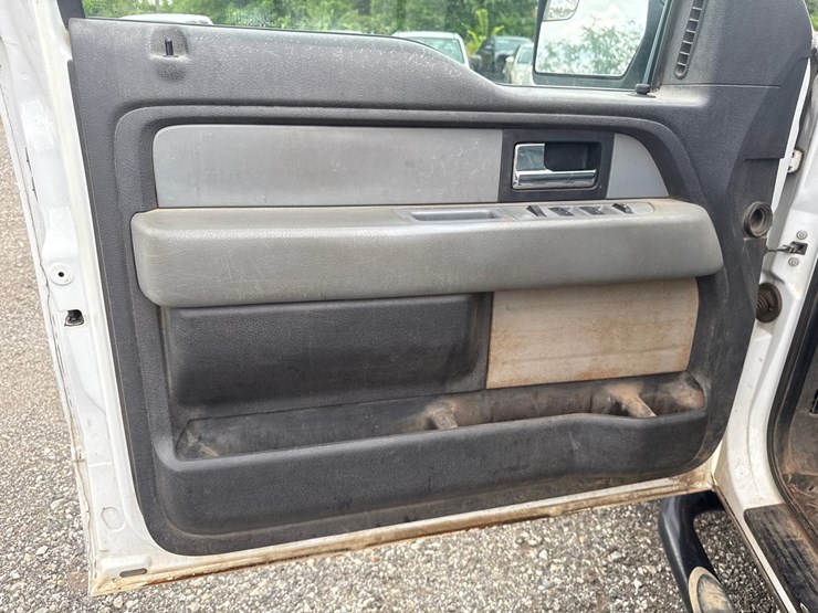 2013-ford-f150-image-37