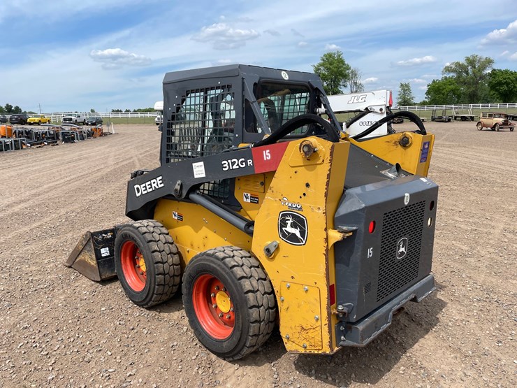 #1087-•-john-deere-319gr-skid-steer-image-2