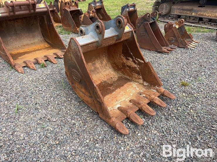strickland-pc138-36-36”-excavator-bucket-image-3